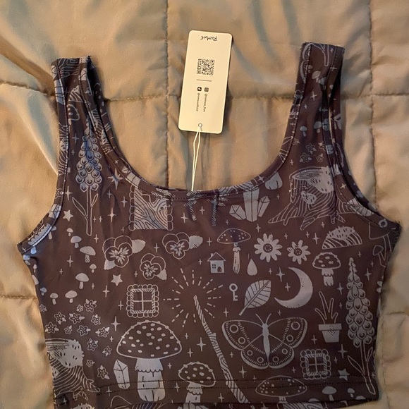 Mushrooms graphic crop top - Picture 2 of 2